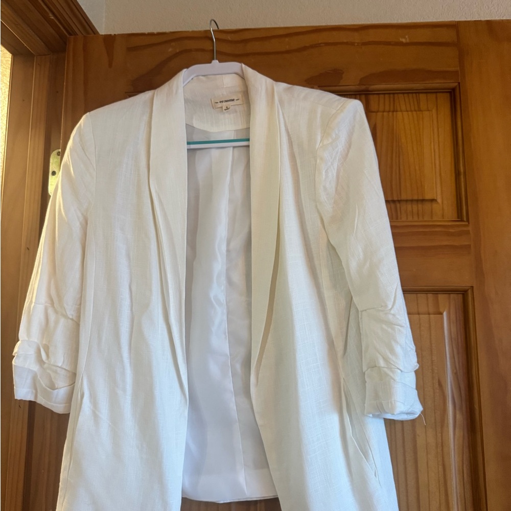 Eesome Cream Women's Linen Blazer